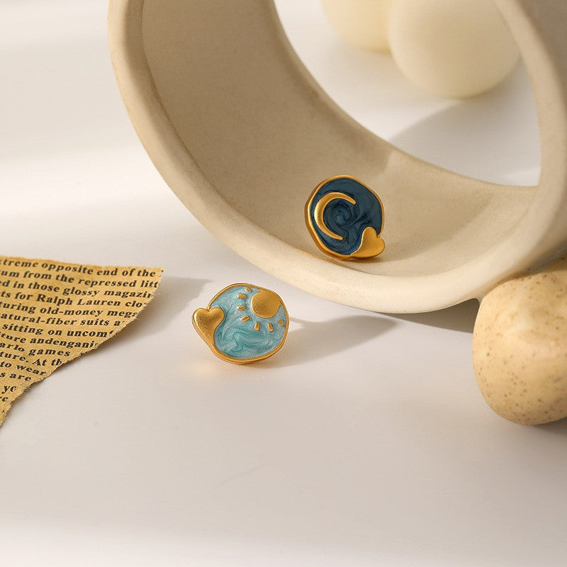 French Vintage Matte Enamel 925 Sun & Moon Heart Stud Earrings – Elegant Luxury