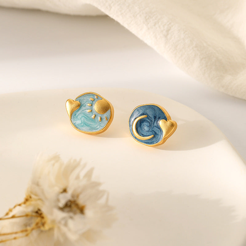 French Vintage Matte Enamel 925 Sun & Moon Heart Stud Earrings – Elegant Luxury